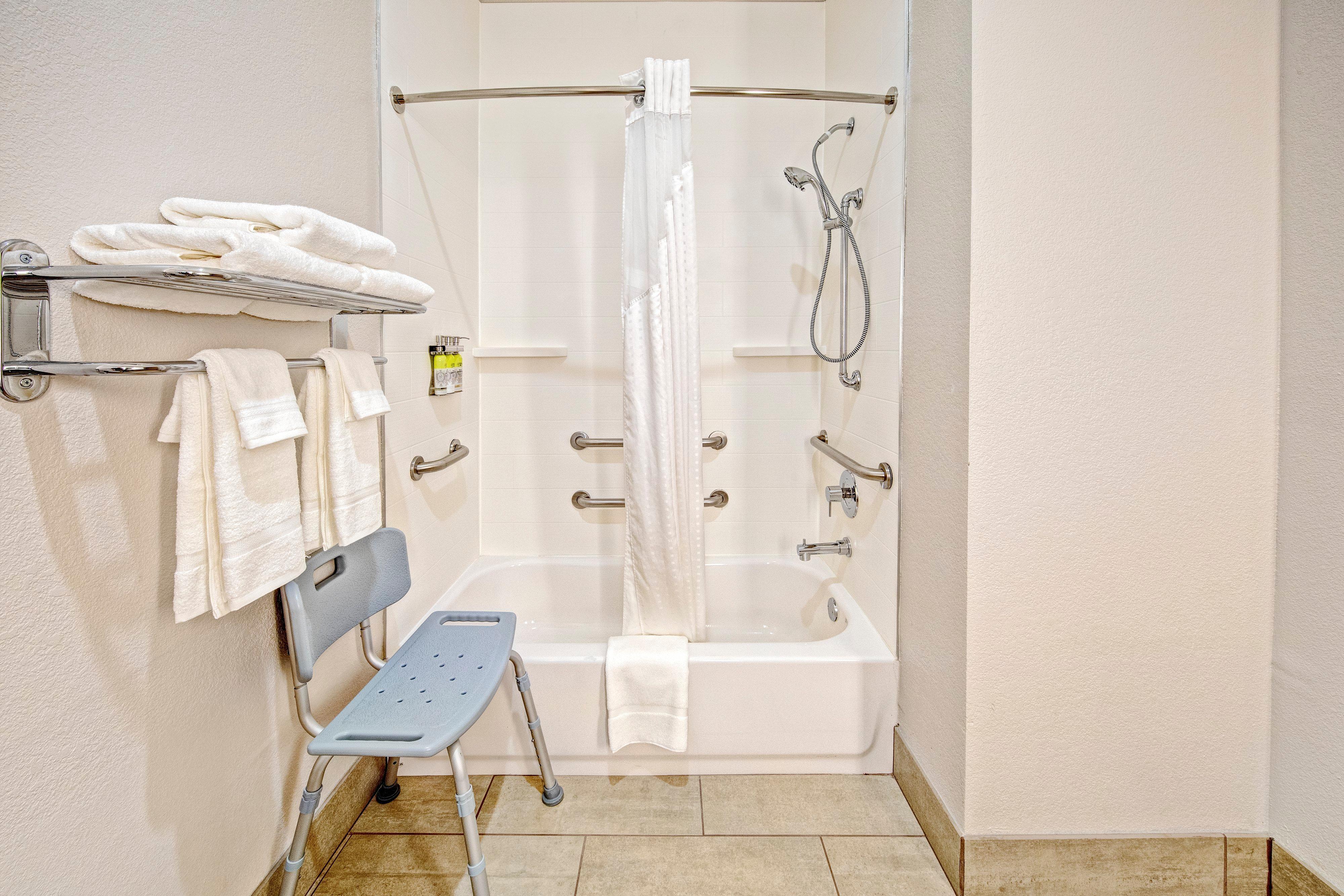 Holiday Inn Express Hotel & Suites Clarksville Dış mekan fotoğraf