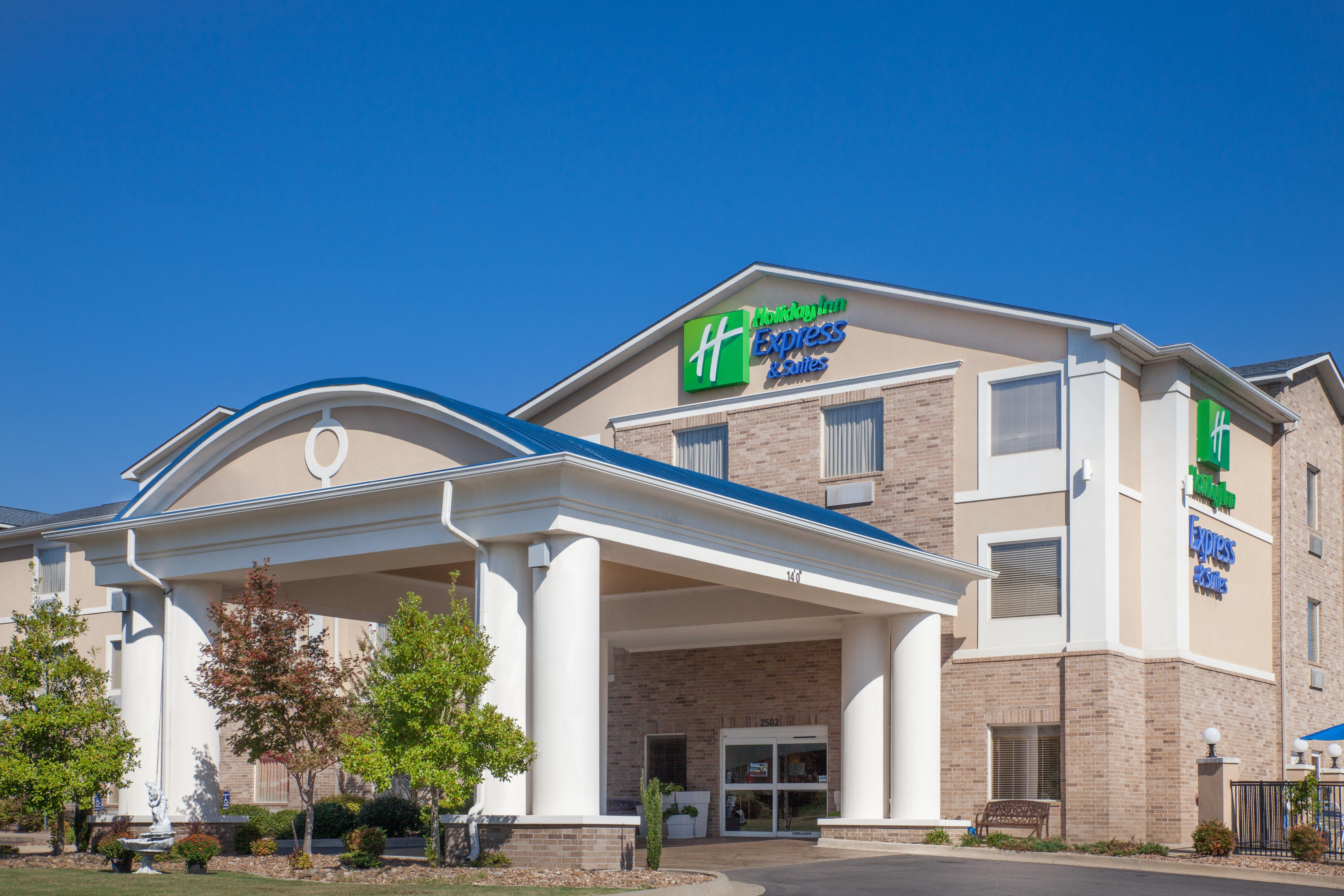 Holiday Inn Express Hotel & Suites Clarksville Dış mekan fotoğraf