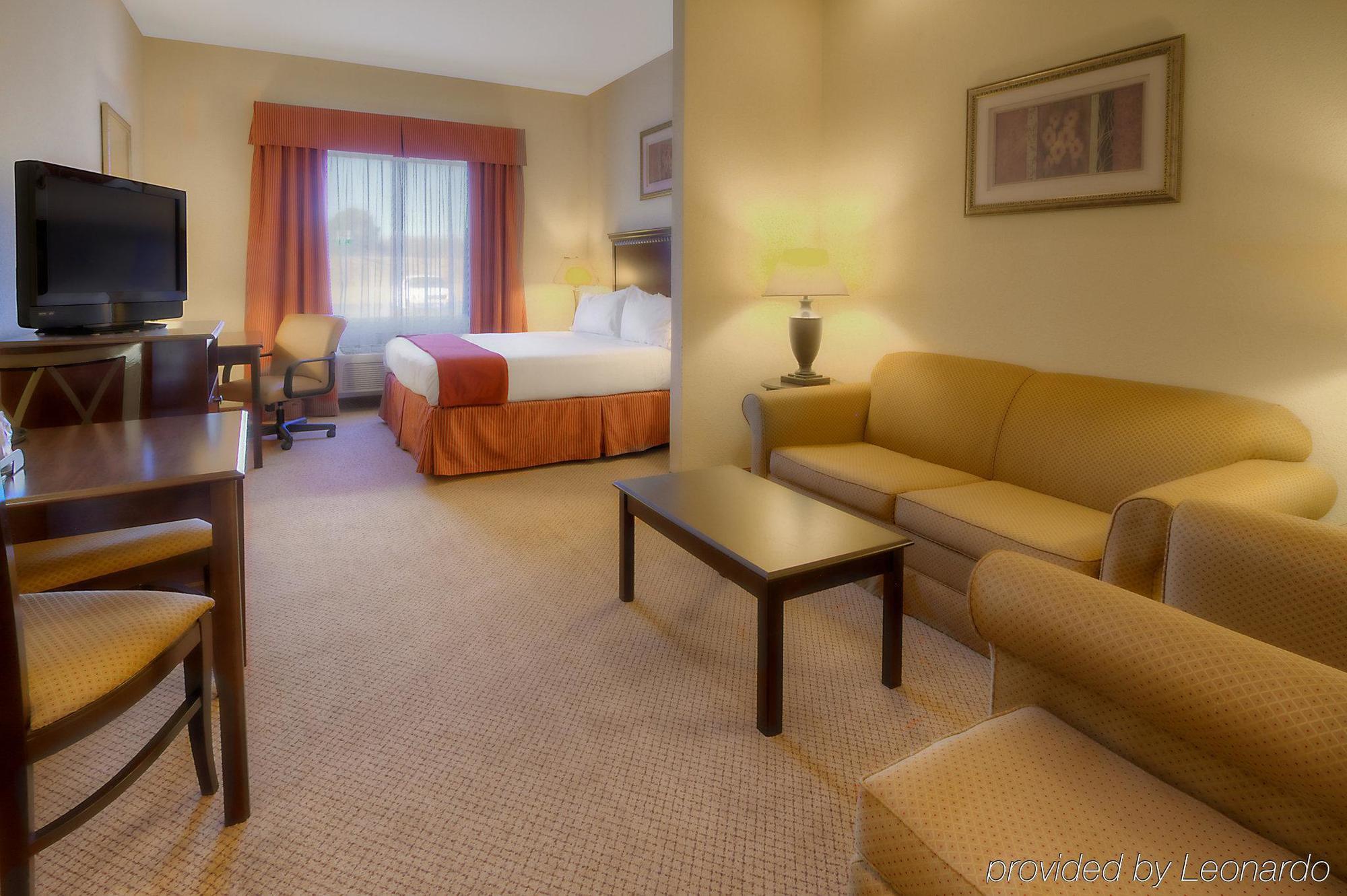 Holiday Inn Express Hotel & Suites Clarksville Dış mekan fotoğraf