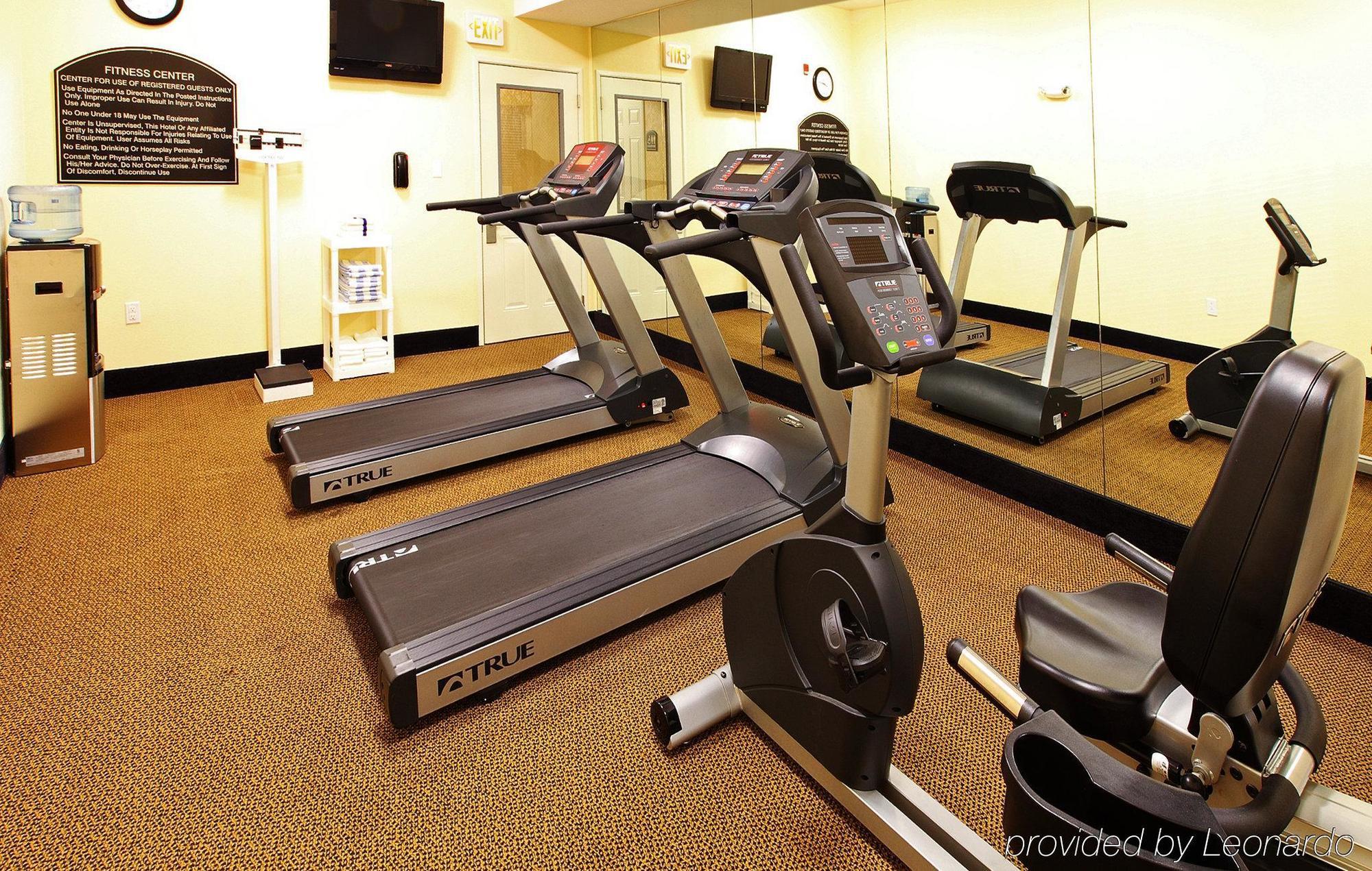 Holiday Inn Express Hotel & Suites Clarksville Dış mekan fotoğraf