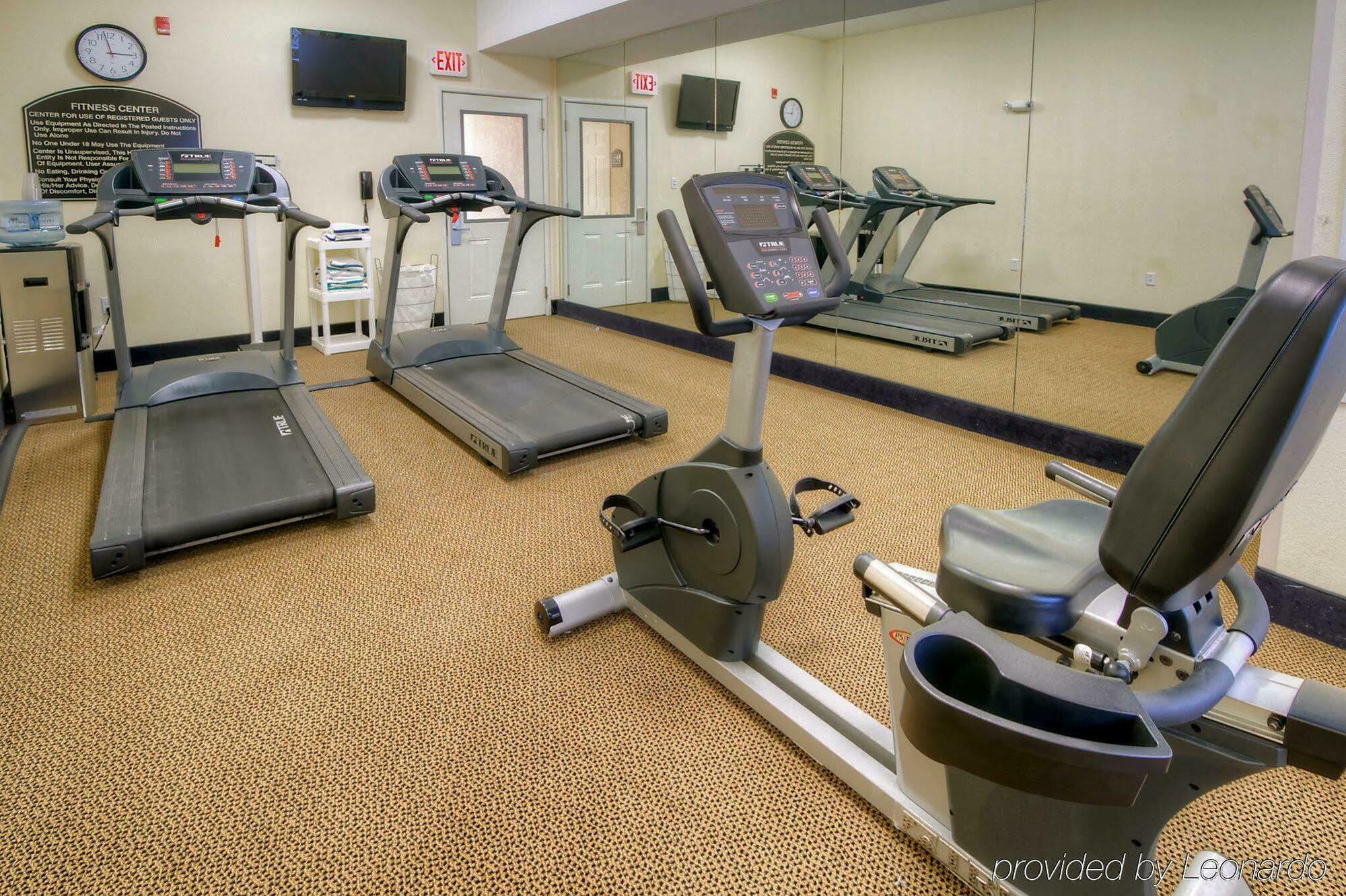 Holiday Inn Express Hotel & Suites Clarksville Dış mekan fotoğraf