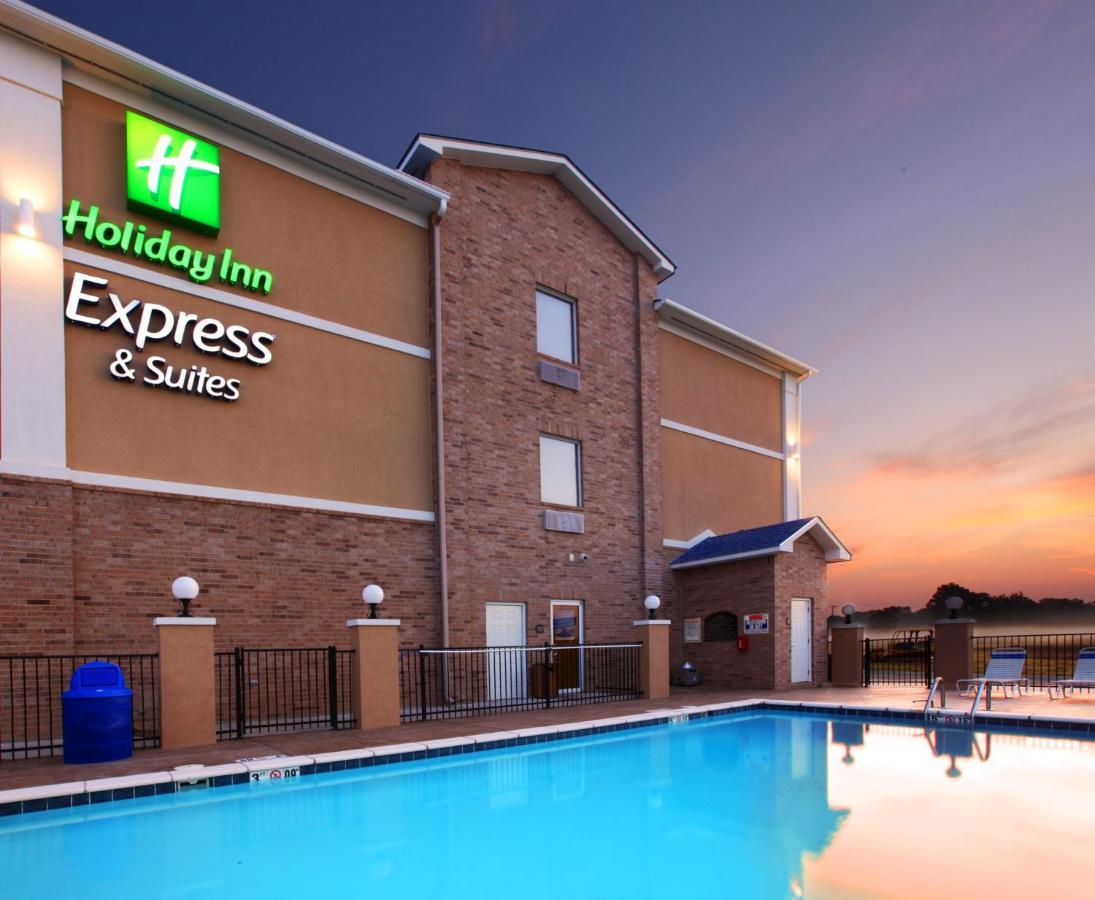 Holiday Inn Express Hotel & Suites Clarksville Dış mekan fotoğraf